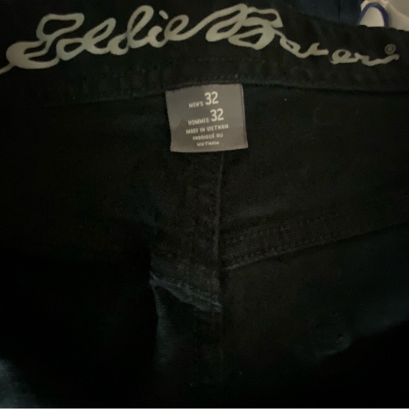 Eddie Bauer Black Shorts Hiking Outdoors Mens 32 Stretch 5 Pocket Comfort Fit - Picture 3 of 9